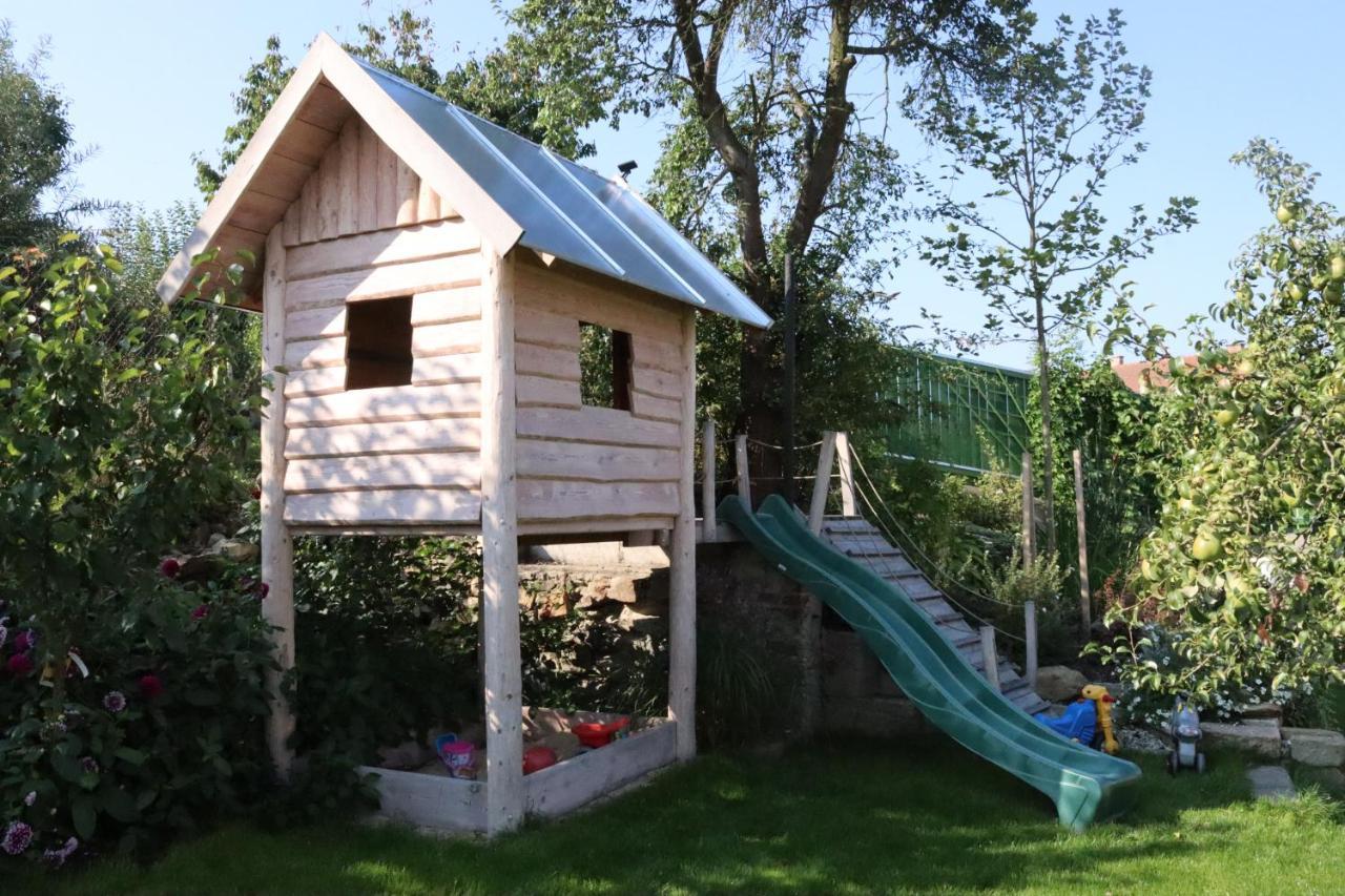 Penzion-Apartman Soucek Jindrichuv Hradec Exterior photo