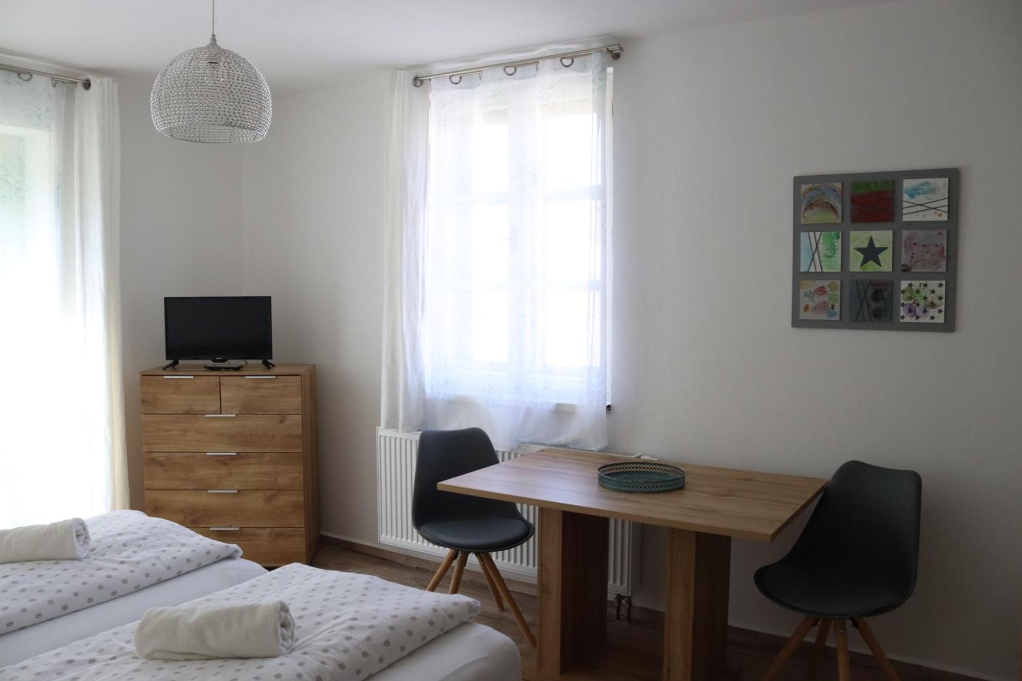 Penzion-Apartman Soucek Jindrichuv Hradec Exterior photo