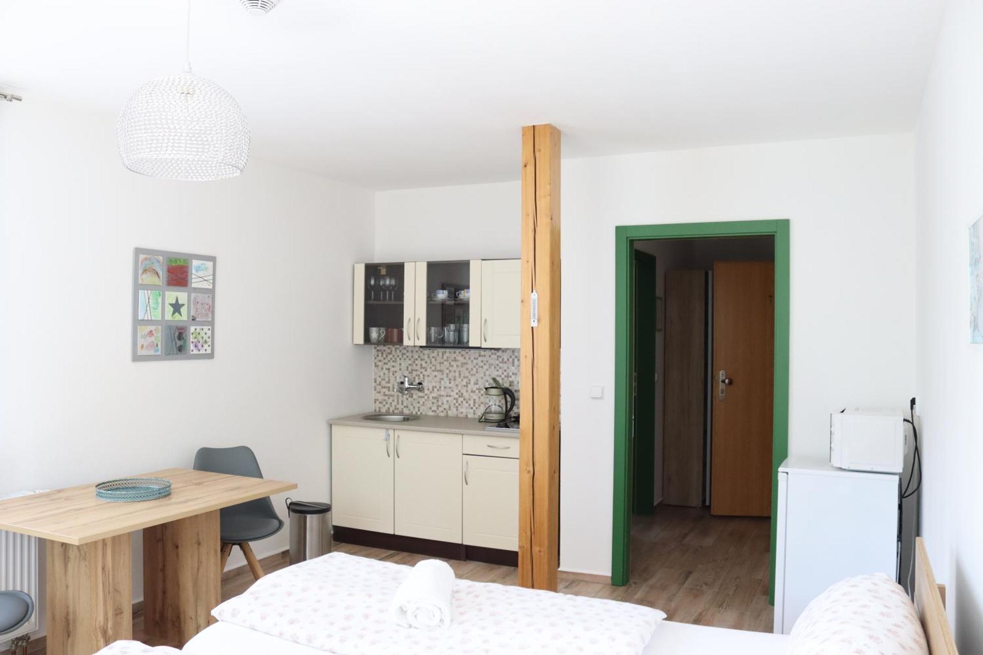 Penzion-Apartman Soucek Jindrichuv Hradec Exterior photo
